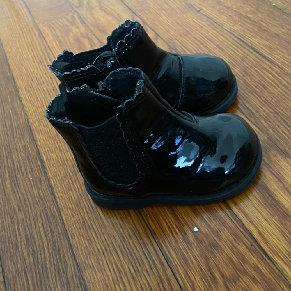 H&M baby girl boots size 18/19